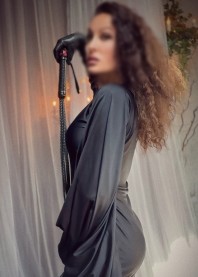 Mistress V.